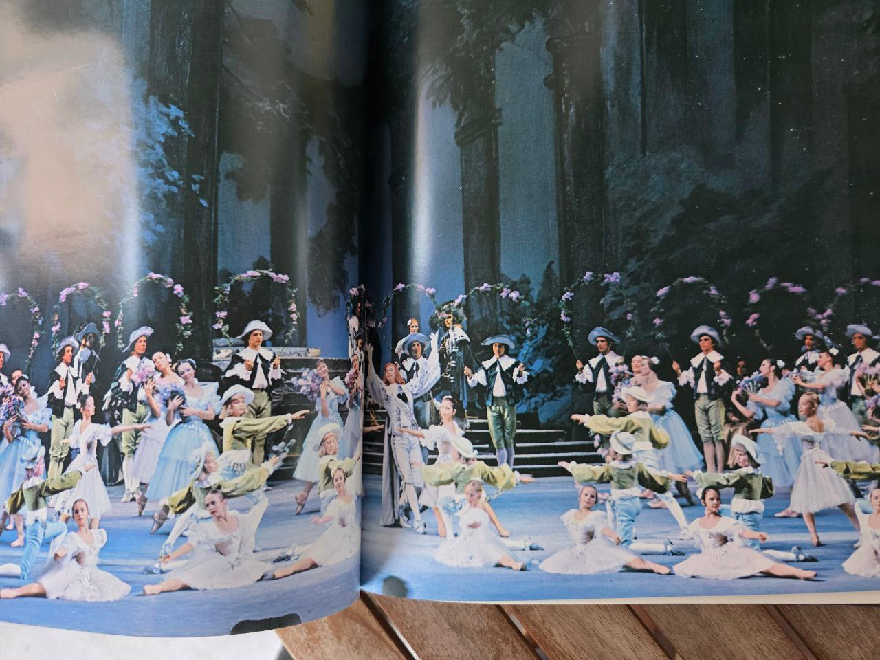 Bolshoi Ballet – Russian Vintage Book Soviet Ballet History