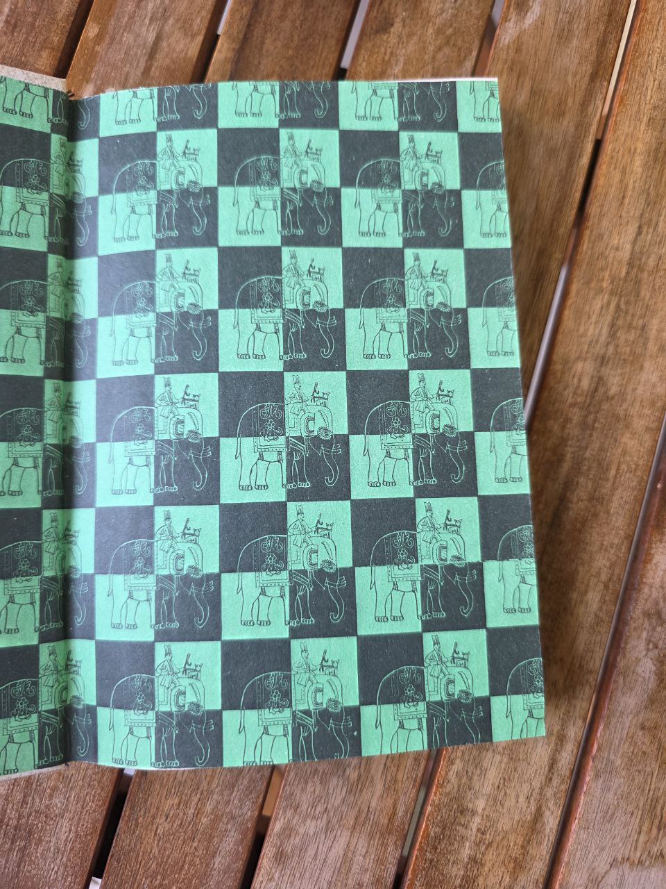 A. Karpov — “Сто победных партий” (One Hundred Winning Games) — 1984 Vntage Book