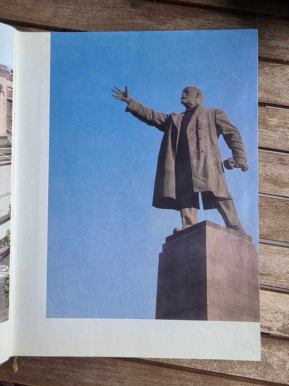 Vintage 1977 Soviet Book: Soviet Georgia Photo Album (Trilingual) | Tsar to Soviet Books