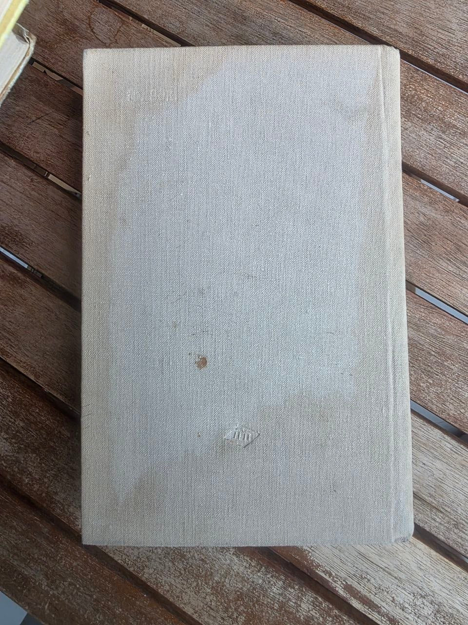 Vintage 1979 Soviet Book: Fish on Your Table (Cookbook) – V. V. Usov | Tsar to Soviet Books